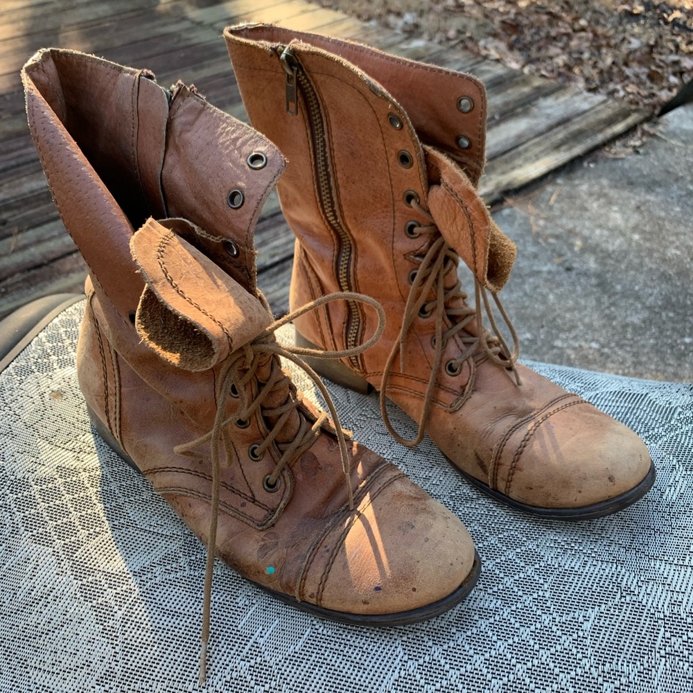 Worn Genuine Leather Zip-up Combat Boots - Picture 3 of 16
